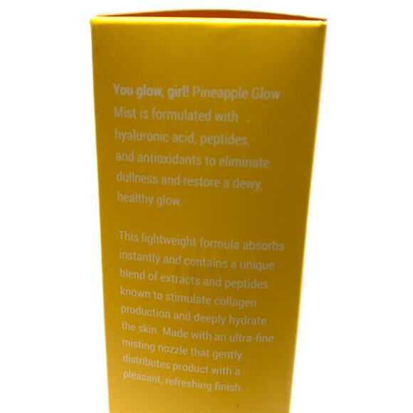Clean Skin Club Pineapple Glow Mist Hyaluronic Acid Peptides Antioxidants 100 ml - Picture 3 of 7